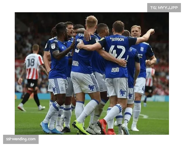 汉堡柯尼希斯多弗21场四球 前锋在保级压力下表现挣扎