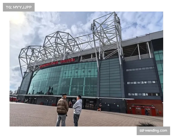 曼联连续17场英超进球追平弗格森时代，进攻端火力持续稳定输出